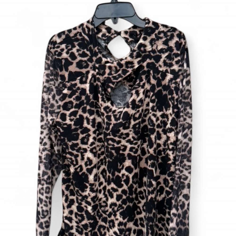 Leopard Print, NWT, Mesh Sleeves, Cutout Top, Keyhole, Twisted Neck, - Picture 4 of 10